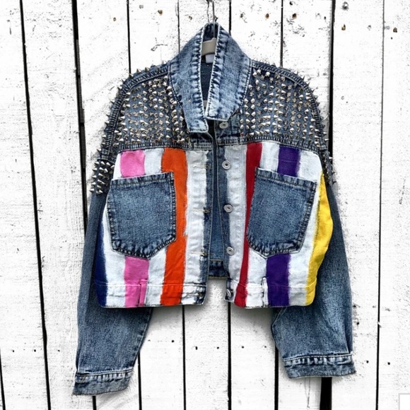 New! Wren + Glory Always Hand Painted Rainbow Spike Denim Jacket 🌈 Large - Picture 8 of 10